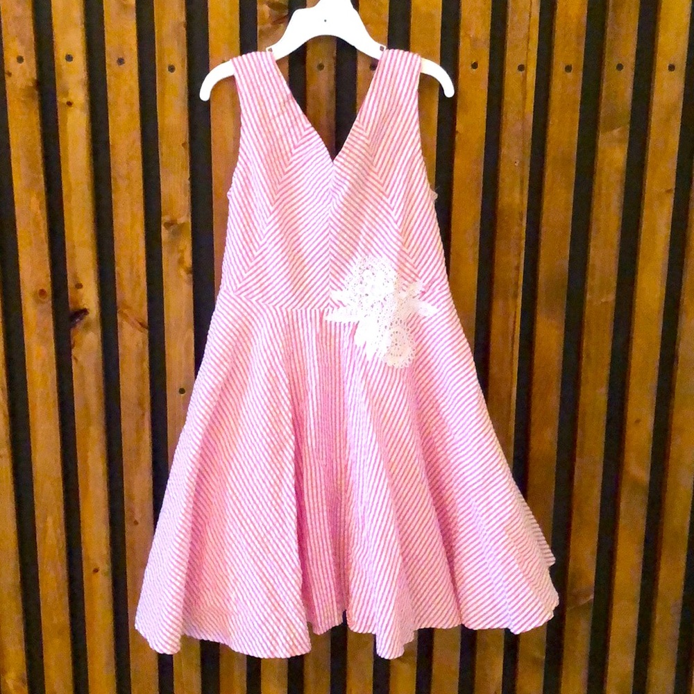 Pink and white zip-up dress for girls